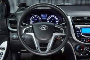 Седан Hyundai Solaris 2011 года, 799000 рублей, Красноярск