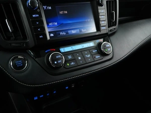 Внедорожник Toyota RAV4 2019 года, 2887077 рублей, Москва