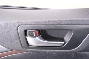 Внедорожник Toyota Highlander 2014 года, 3799000 рублей, Омск