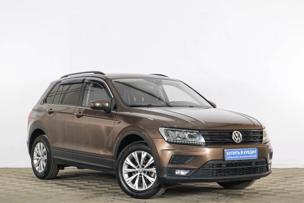 Внедорожник Volkswagen Tiguan 2018 года, 1959000 рублей, Тюмень