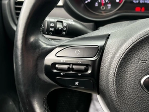 Седан Kia Rio 2018 года, 1425000 рублей, Ижевск