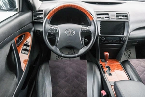 Седан Toyota Camry 2009 года, 1249000 рублей, Красноярск