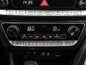 Седан Hyundai Sonata 2018 года, 2374000 рублей, Кирилловка