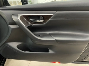 Седан Nissan Teana 2015 года, 1387000 рублей, Солонцы