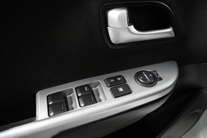 Хетчбэк Kia Rio 2013 года, 819000 рублей, Сургут
