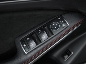 Внедорожник Mercedes-benz GLA-класс 2018 года, 3599777 рублей, Москва