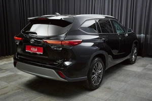 Внедорожник Toyota Highlander 2025 года, 5250000 рублей, Красноярск