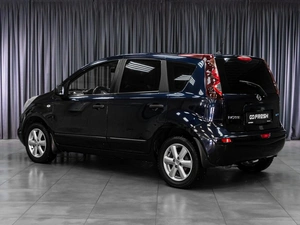 Хетчбэк Nissan Note 2011 года, 780000 рублей, Тюмень