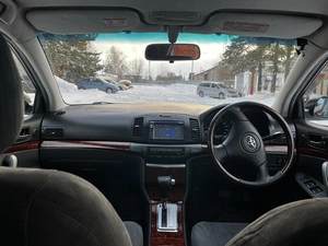 Седан Toyota Allion 2003 года, 650000 рублей, Лесосибирск