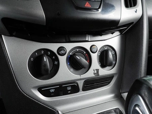 Седан Ford Focus 2012 года, 799000 рублей, Воронеж