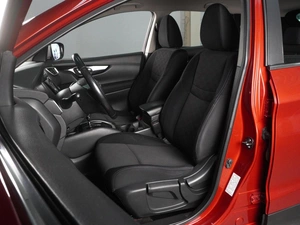Внедорожник Nissan Qashqai 2016 года, 1470000 рублей, Красный Пахарь