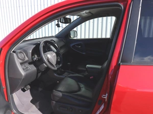 Внедорожник Toyota RAV4 2011 года, 1500000 рублей, Брянск