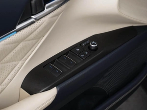 Седан Toyota Camry 2021 года, 3400046 рублей, Москва