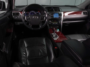 Седан Toyota Camry 2012 года, 1275000 рублей, Воронеж
