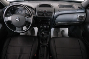 Седан Nissan Almera Classic 2010 года, 579000 рублей, Омск