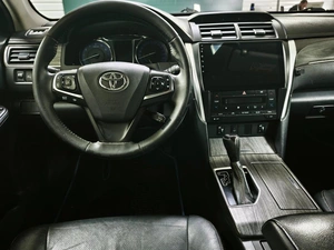 Седан Toyota Camry 2016 года, 2049000 рублей, Ачинск