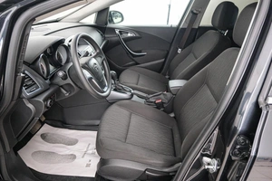 Хетчбэк Opel Astra 2014 года, 749000 рублей, Красноярск