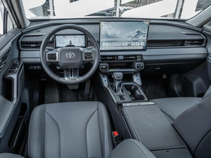 Внедорожник Toyota RAV4 2026 года, 4418800 рублей, Ставрополь