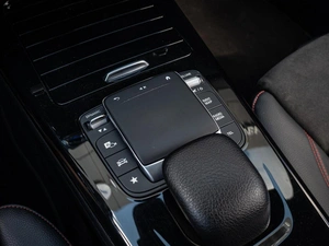 Седан Mercedes-benz CLA-класс 2020 года, 3100000 рублей, Краснодар