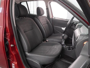 Хетчбэк Renault Sandero Stepway 2012 года, 679000 рублей, Воронеж