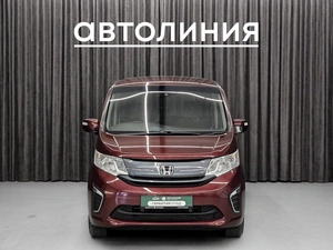 Минивэн Honda Stepwgn 2016 года, 1449000 рублей, Красноярск