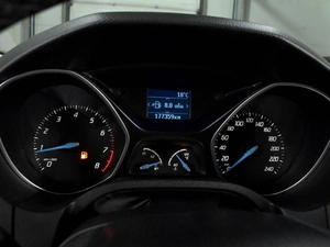 Хетчбэк Ford Focus 2011 года, 769000 рублей, Воронеж