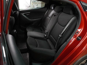 Седан Hyundai Elantra 2011 года, 949000 рублей, Воронеж