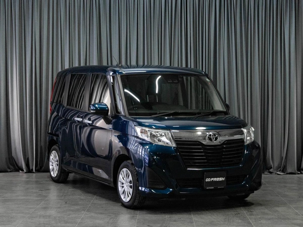 Минивэн Toyota Roomy 2020 года, 1719000 рублей, Тюмень