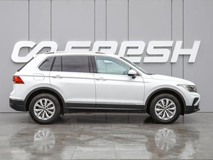 Внедорожник Volkswagen Tiguan 2020 года, 3190000 рублей, Краснодар