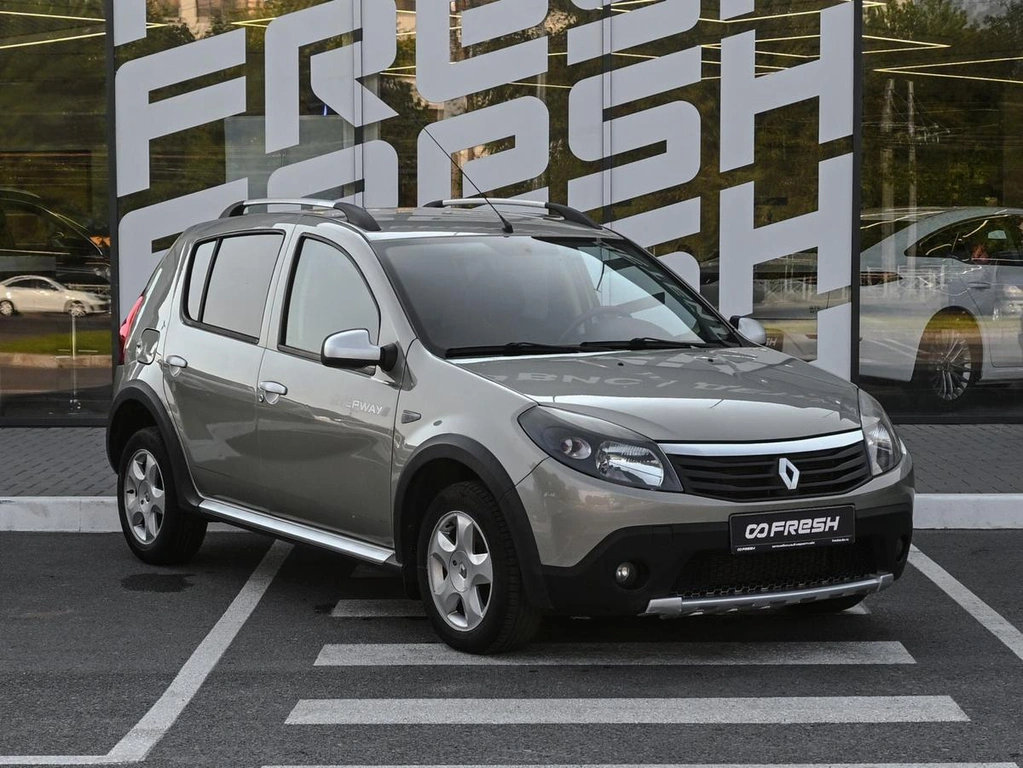 Хетчбэк Renault Sandero Stepway 2012 года, 750000 рублей, Волгоград