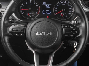 Хетчбэк Kia Rio X 2022 года, 1659000 рублей, Тюмень