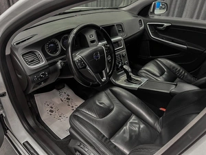 Седан Volvo S60 2012 года, 920000 рублей, Красноярск