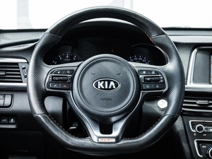 Седан Kia Optima 2017 года, 1620000 рублей, Ставрополь