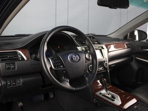 Седан Toyota Camry 2012 года, 1790000 рублей, Омск