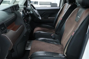 Минивэн Toyota Roomy 2019 года, 969000 рублей, Омск