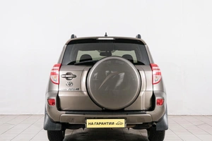 Внедорожник Toyota RAV4 2012 года, 1649000 рублей, Красноярск