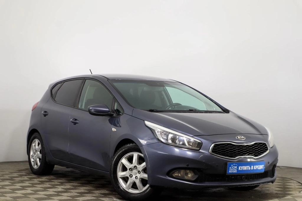 Хетчбэк Kia Ceed 2013 года, 1039000 рублей, Пермь