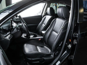Седан Mazda 3 2009 года, 810000 рублей, Волгоград