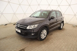Внедорожник Volkswagen Tiguan 2016 года, 1750000 рублей, Обнинск
