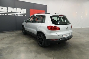 Внедорожник Volkswagen Tiguan 2013 года, 1750000 рублей, Курск
