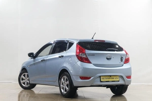 Хетчбэк Hyundai Solaris 2011 года, 799000 рублей, Новокузнецк