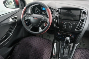 Хетчбэк Ford Focus 2012 года, 799000 рублей, Красноярск