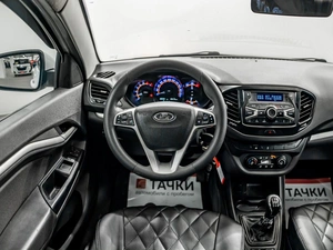 Седан ВАЗ (LADA) Vesta 2018 года, 690000 рублей, Красноярск