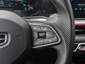Внедорожник Geely Coolray 2024 года, 2027030 рублей, Краснодар