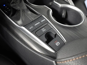 Седан Toyota Camry 2023 года, 3150000 рублей, Казань