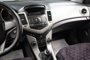 Седан Chevrolet Cruze 2012 года, 559000 рублей, Оренбург
