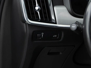 Универсал Volvo V90 2019 года, 2599050 рублей, Москва