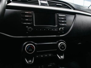 Хетчбэк Kia Rio X-Line 2019 года, 1450000 рублей, Красноярск