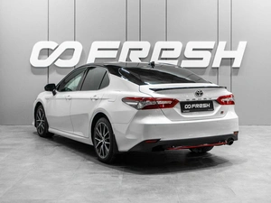 Седан Toyota Camry 2021 года, 2749000 рублей, Тюмень