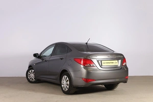 Седан Hyundai Solaris 2014 года, 869000 рублей, Новосибирск